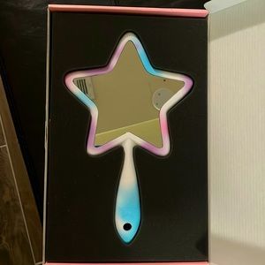 Jeffree star mirror